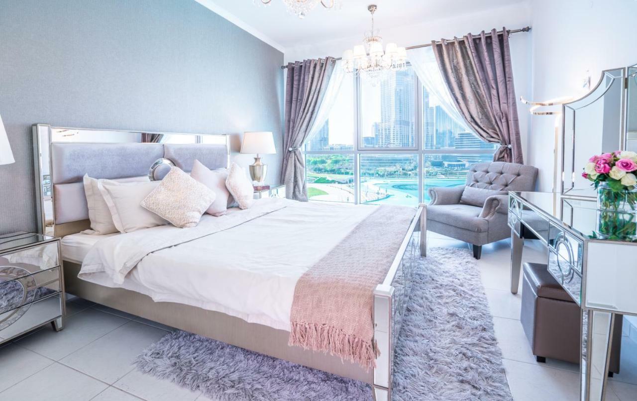 Elite Royal Apartment - Full Burj Khalifa & Fountain View - Opal - 2 Bedrooms Plus 1 Open Bedroom Without Partition دبي المظهر الخارجي الصورة